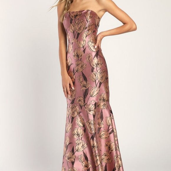 Lulus Gowning Around Mauve Floral Jacquard Strapless Maxi Dress Purple - Picture 1 of 4